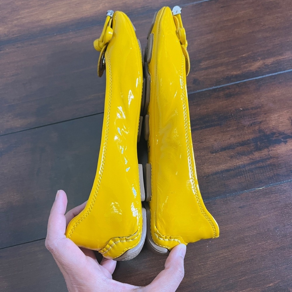 New Elie Tahari Yellow Patent Leather Ballet Driver Flats Bow Sz 38 Fits like 8 - Picture 10 of 12